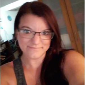 Meet your Posher, Myra